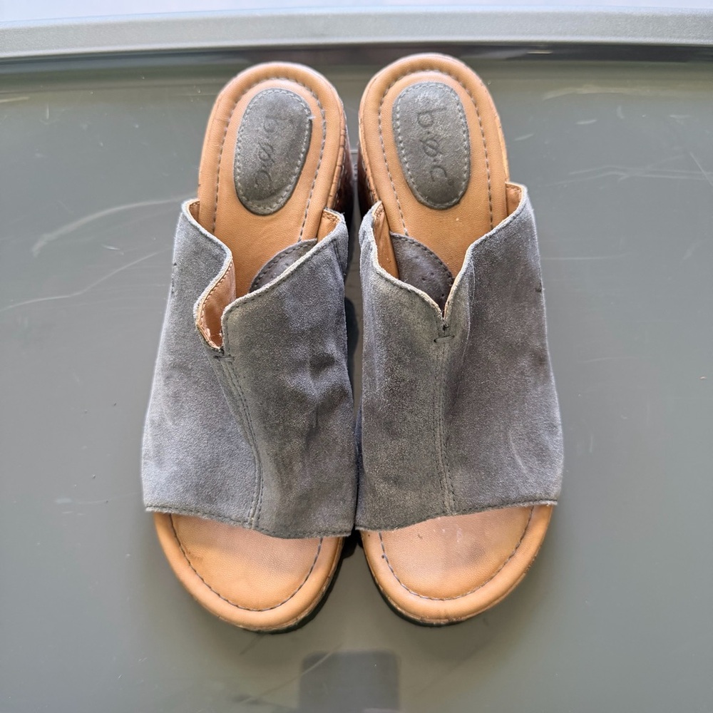 b.o.c. Women's Catia Slip On Wedges in Gray Blue Suede sz 8 Leather by BORN